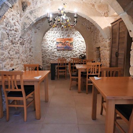 The Cloisters Bed And Breakfast Xagħra Exterior foto