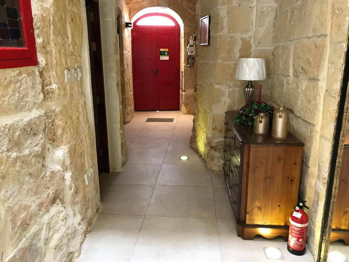 The Cloisters Bed And Breakfast Xagħra Exterior foto