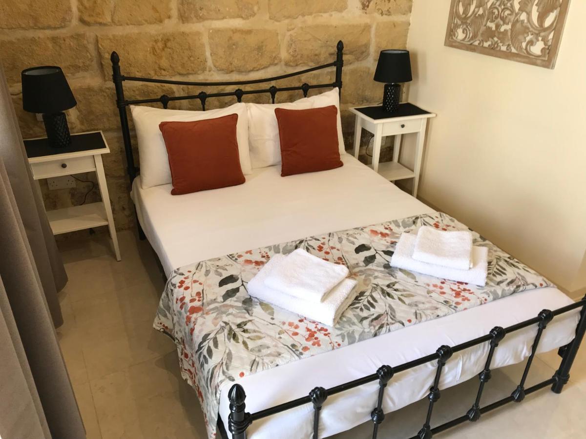 The Cloisters Bed And Breakfast Xagħra Exterior foto