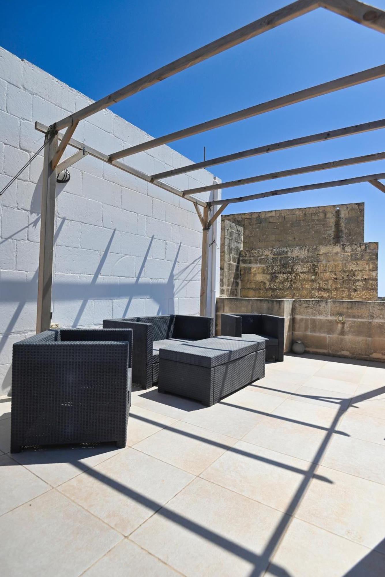 The Cloisters Bed And Breakfast Xagħra Exterior foto
