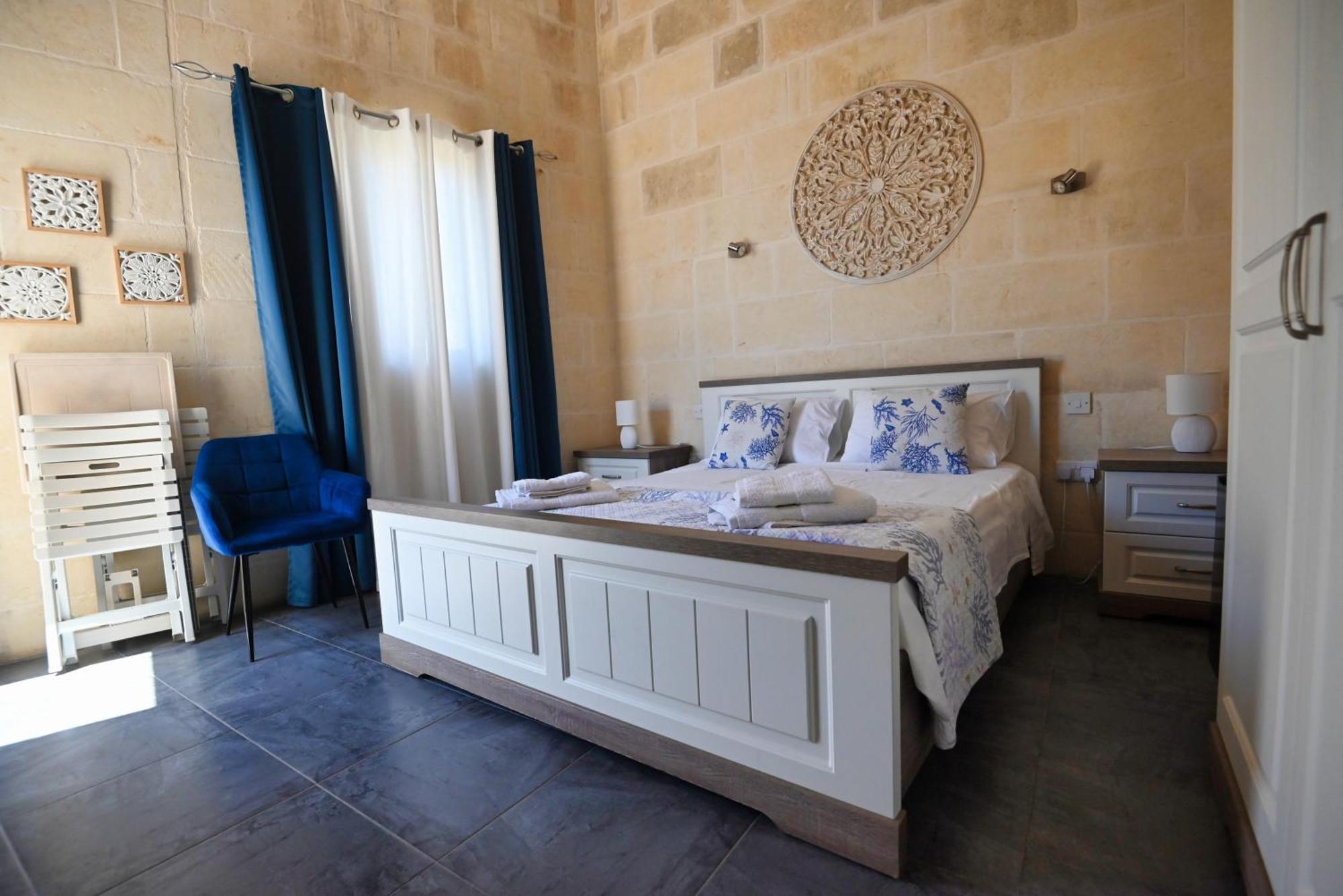 The Cloisters Bed And Breakfast Xagħra Exterior foto