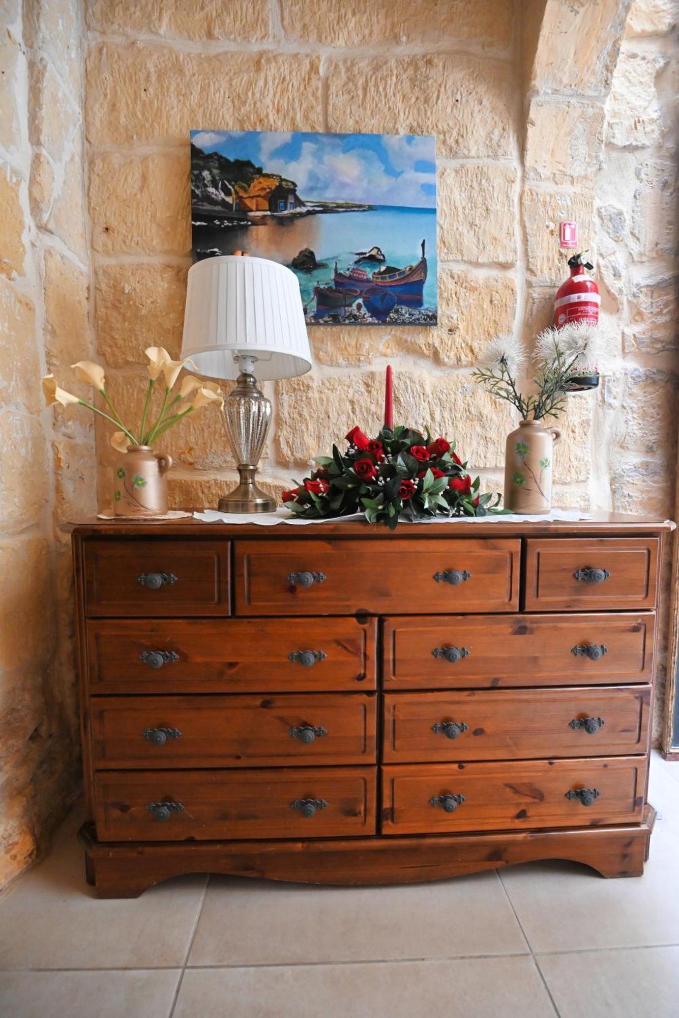 The Cloisters Bed And Breakfast Xagħra Exterior foto