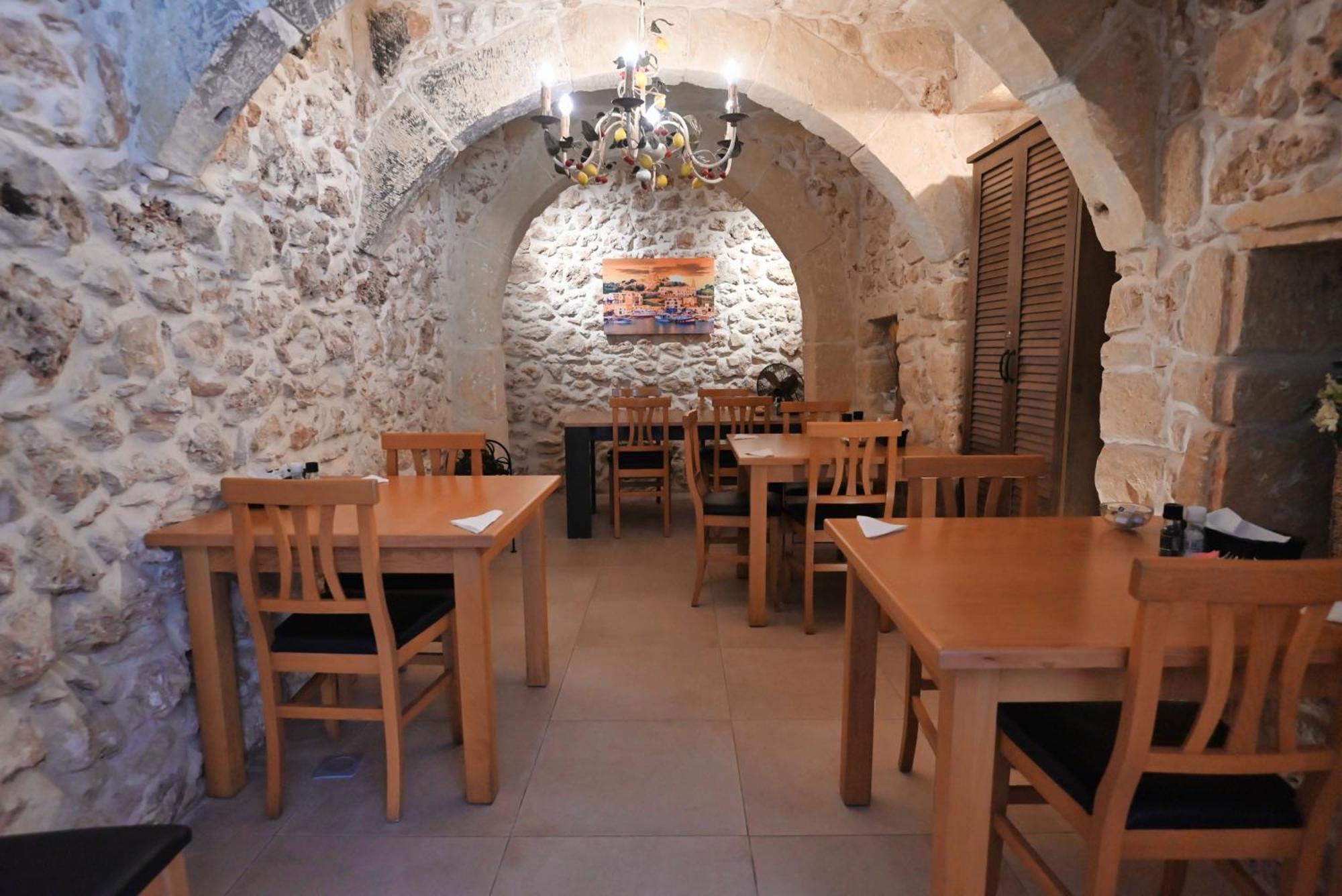 The Cloisters Bed And Breakfast Xagħra Exterior foto