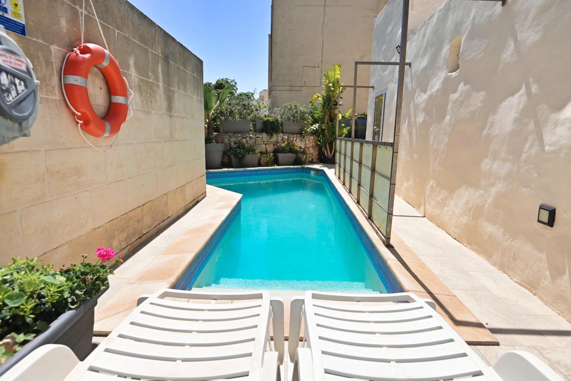The Cloisters Bed And Breakfast Xagħra Exterior foto